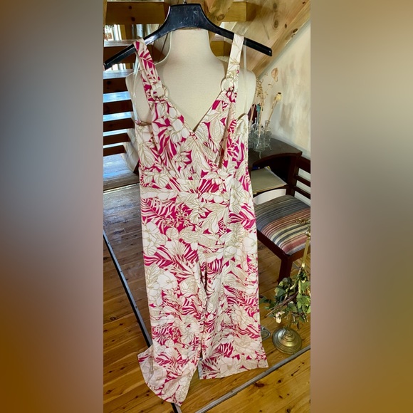 ☀️Charming Charlie Pant Romper☀️  NWT - Picture 2 of 13